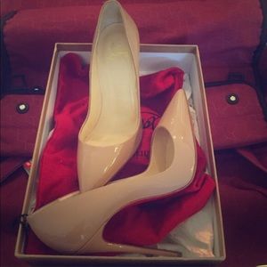 ❤️ Christian Louboutin ❤️
